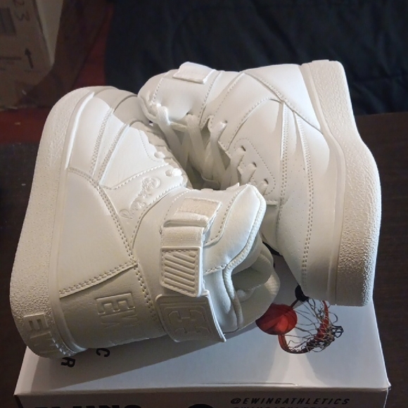 Patrick Ewing 33 Orion Strap White On White Boys 4Y Girls 5.5 NWBOX - Picture 6 of 9
